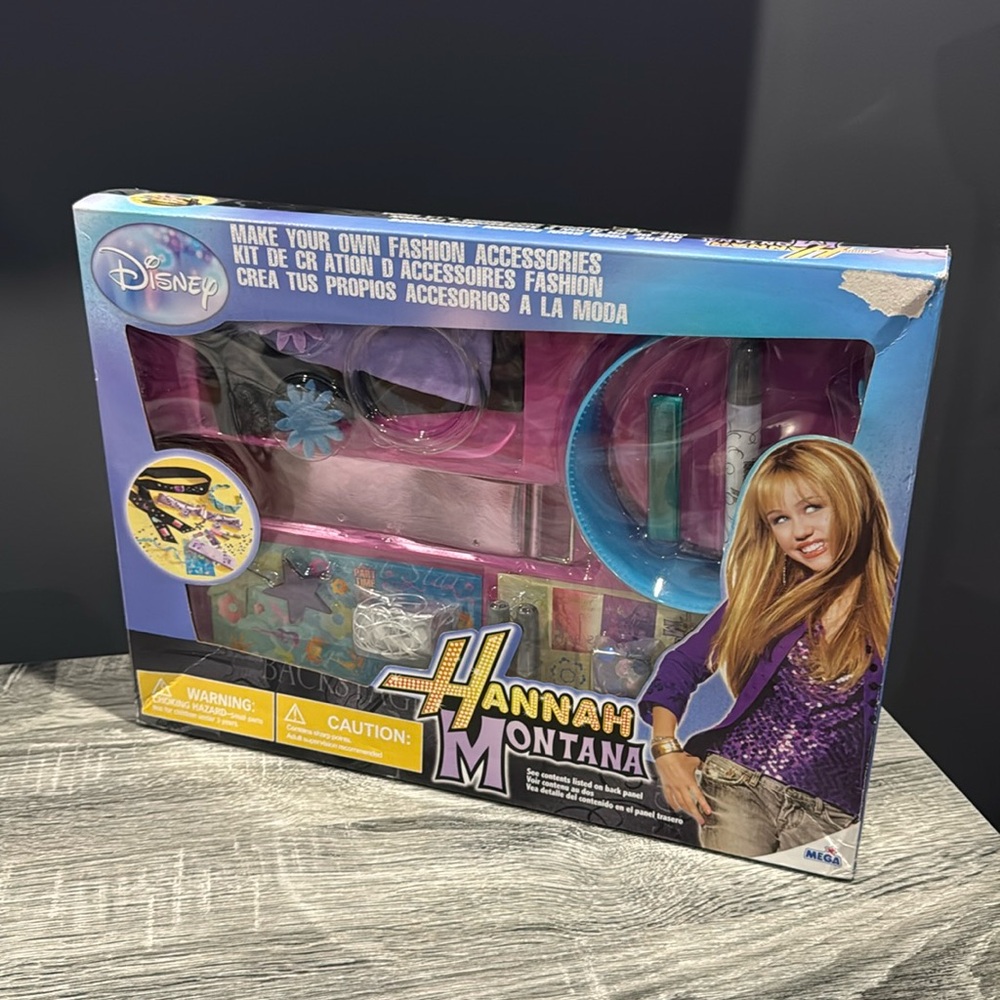 NEW: Hannah Montana: Make Your Own Fashion Accessories Set